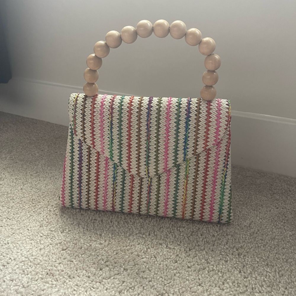 Straw handbag
